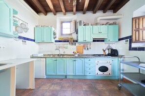 Eco-friendly cleaning products