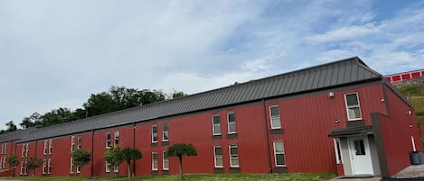 Majoituspaikan julkisivu