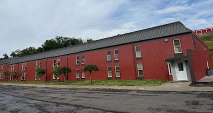 Fieldstone Apartments & Studios