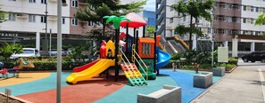 Apartamento, 1 habitación, accesible para personas con discapacidad, vistas al jardín | Zona infantil