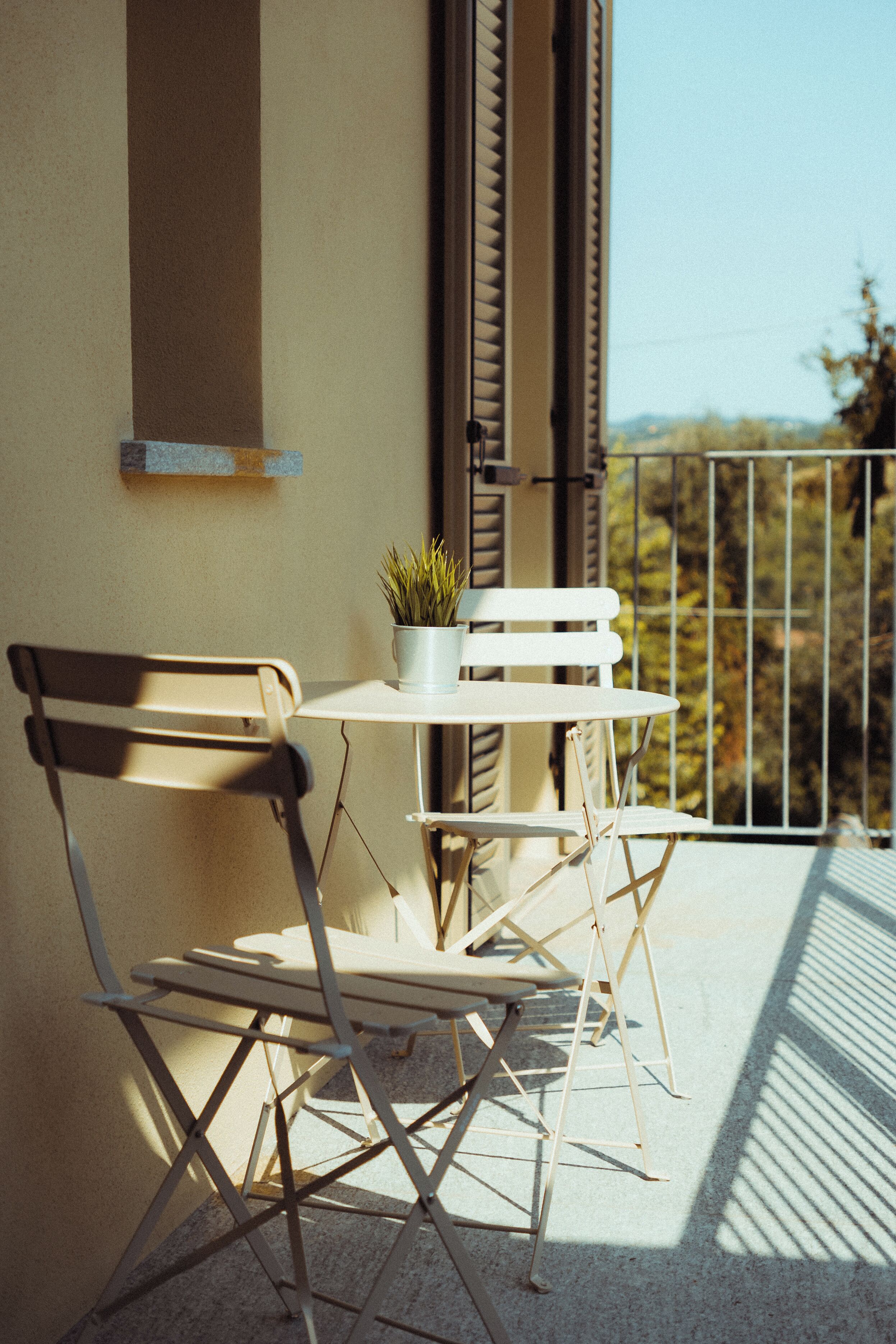 Verdunkelungsvorhänge, Bügeleisen/Bügelbrett, kostenloses WLAN