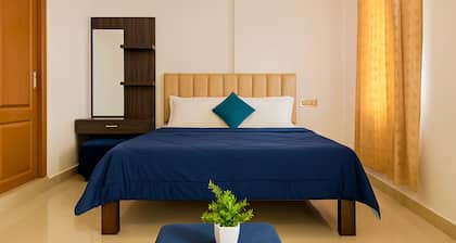 Cozy retreat 3-bedroom apartment in enchanting Mysuru with AC