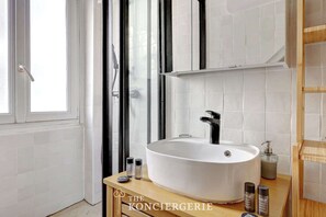 Haartrockner, Handtücher