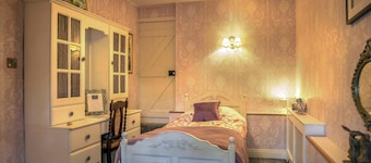 Ivy Cottage