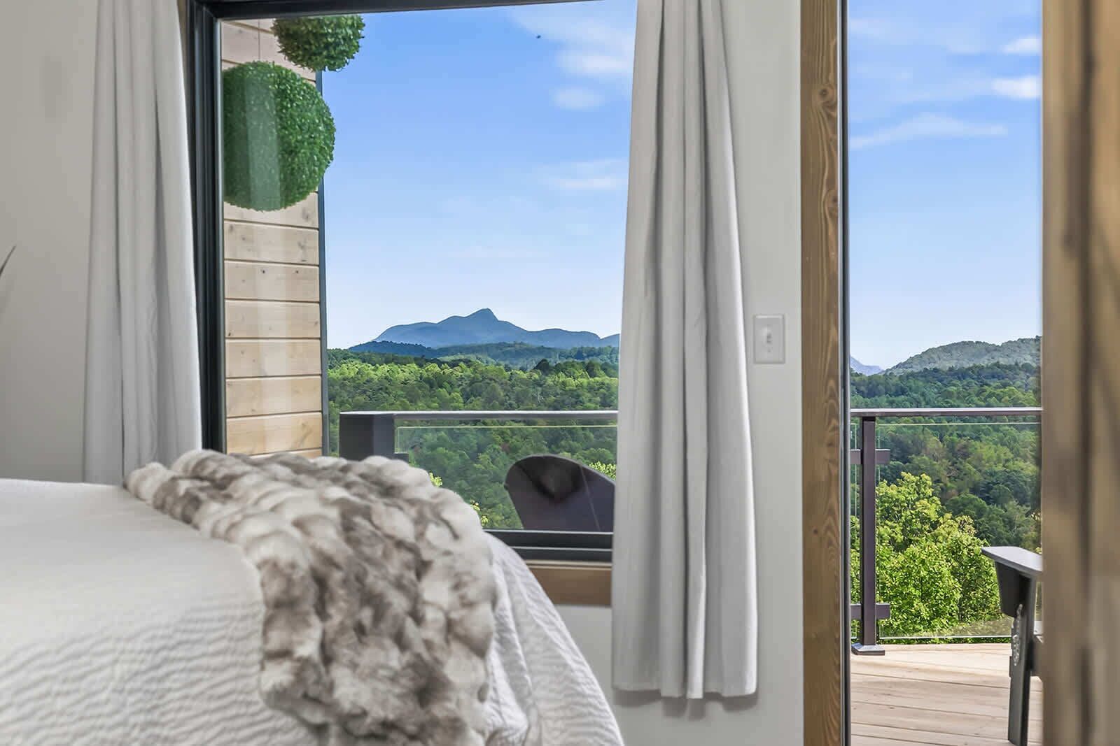 3 habitaciones, wifi y ropa de cama 