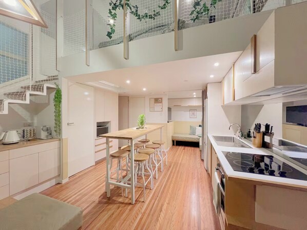 Private kitchen