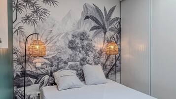 2 chambres, fer et planche à repasser, Wi-Fi, draps fournis