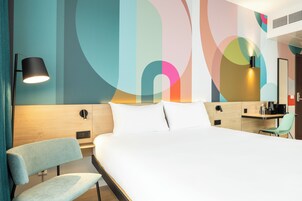 高级双人房 | 免费 WiFi