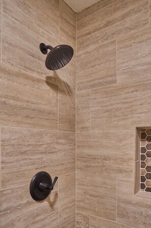 Shower, towels - Affordable stay with gorgeous views! (Gatlinburg)