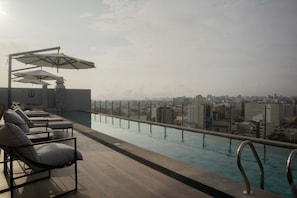 1 bedroom - w Peaceful 1BR w/ Perfect Balcony in Miraflores (Lima)