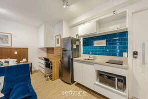 Departamento básico | Cocina privada