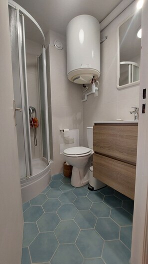 Doccia, asciugacapelli