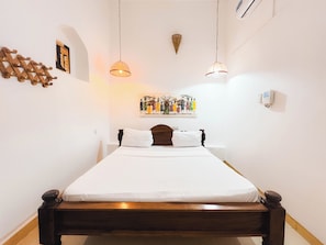 1 bedroom, iron/ironing board, WiFi