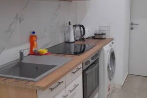 Microwave, oven, stovetop, electric kettle