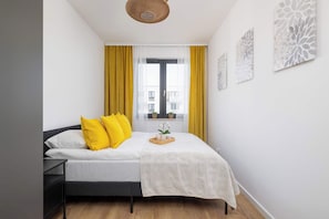 1 bedroom, iron/ironing board, travel crib, WiFi