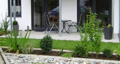 Apartment '1 Erdgeschoss' mit privater Terrasse und WLAN