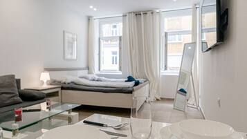 1 bedroom, WiFi, bed sheets