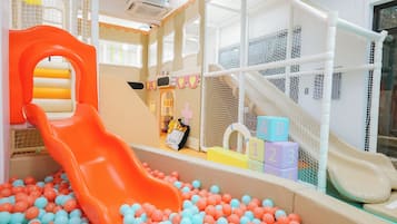 Children’s play area – indoor