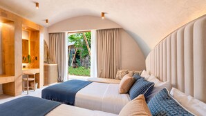 ห้องดีลักซ์ดับเบิล, ระเบียง, วิวสวน (Casita with Pool)