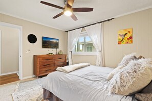 2 室のベッドルーム、車椅子でアクセスできる設備