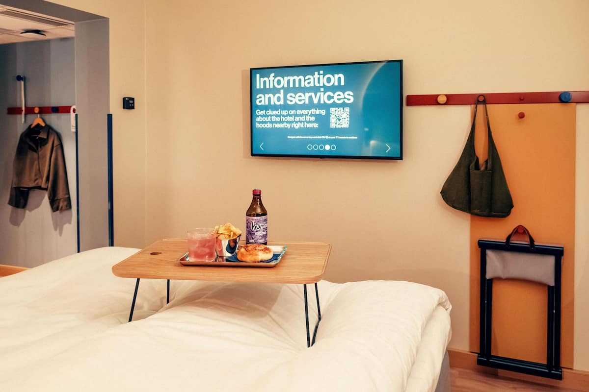 Caja de seguridad en la habitación, wifi gratis y ropa de cama 