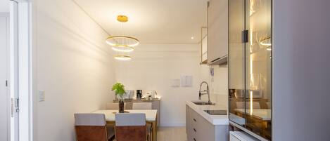 Basic Apartment | Private kitchen