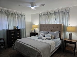 3 bedrooms, iron/ironing board, WiFi, bed sheets