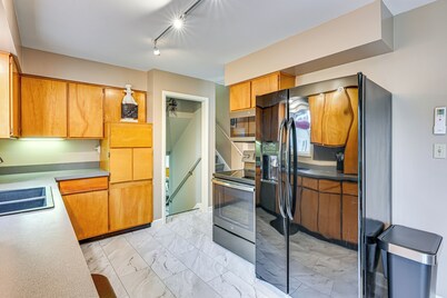 距離市中心1英里的郊區住宅，擁有庭院，位於奧沃索