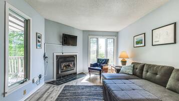 Apartment (2 Bedrooms) | Front of property