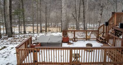 Great Cacapon Mtn Cabin w/ Private Hot Tub + Views