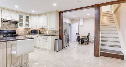 Fenced Yard & Pool Access: Lawrenceville Retreat!
