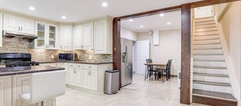 Fenced Yard & Pool Access: Lawrenceville Retreat!