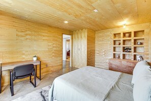 منزل (6 Bedrooms) | المنشأة من الداخل