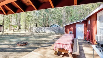 House (2 Bedrooms) | Front of property