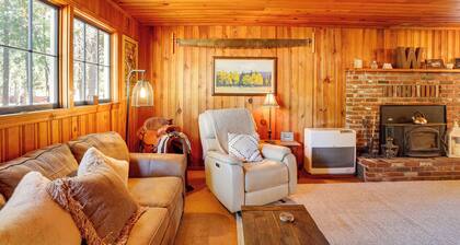 < 2 Mi to Trinity Lake: Norcal Getaway w/ BBQ