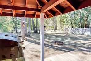 House (2 Bedrooms) | Interior - < 2 Mi to Trinity Lake: Norcal Getaway w/ BBQ (Trinity Center)