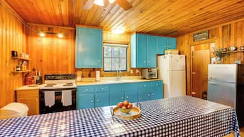 Casa (2 Bedrooms) | Interior