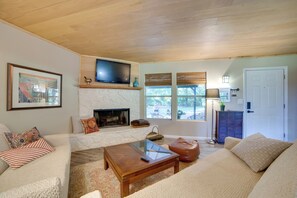 Casa (2 Bedrooms) | Interior