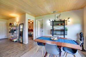 Casa (2 Bedrooms) | Interior