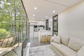 House (1 Bedroom) | Interior