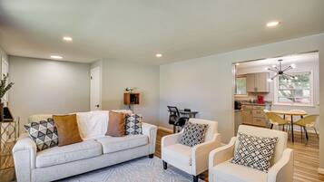 Casa (2 Bedrooms) | Interior