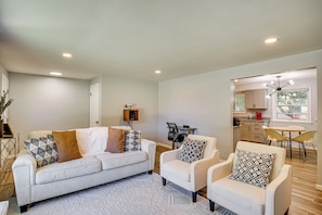 Nhà (2 Bedrooms) | Nội thất