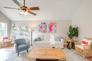 Casa (2 Bedrooms) | Interior