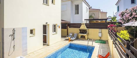 Villa (2 Bedrooms) | Vista frontal de la propiedad