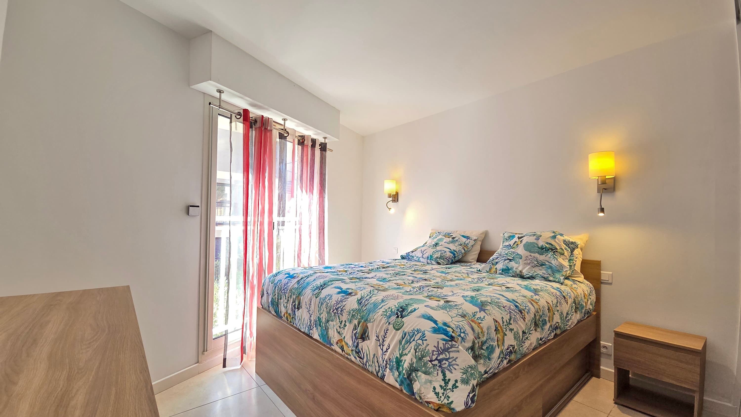 2 室のベッドルーム、アイロン / アイロン台、旅行用ベビーベッド、WiFi