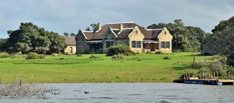 Melkkamer Manor House