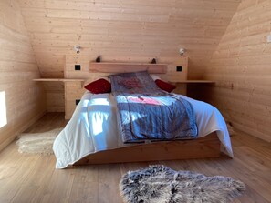 2 habitaciones, tabla de planchar con plancha y wifi
