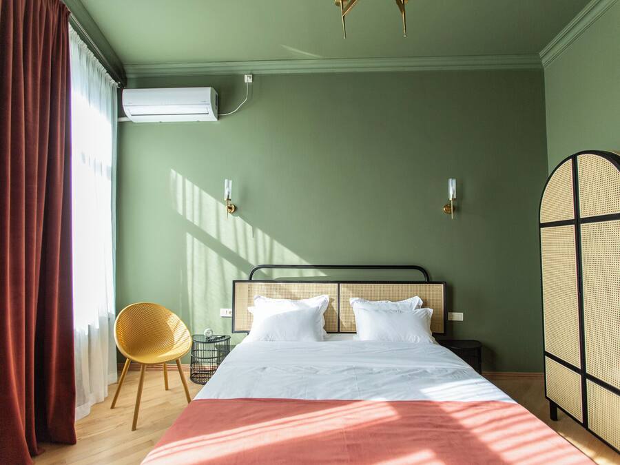 Deluxe-Doppelzimmer, 1 King-Bett | Zimmersafe, Bügeleisen/Bügelbrett, kostenloses WLAN