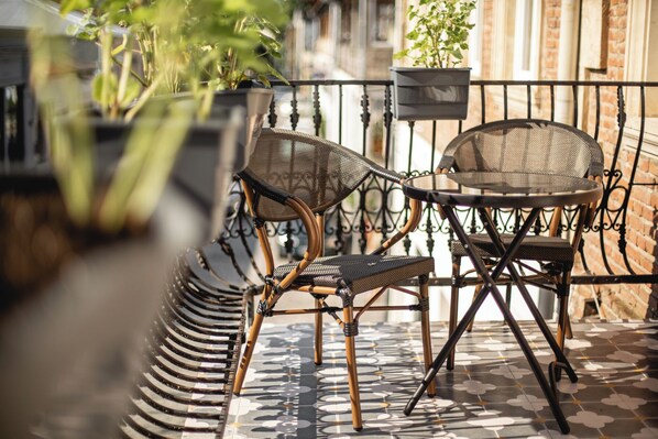 Deluxe Double Room, 1 King Bed | Terrace/patio