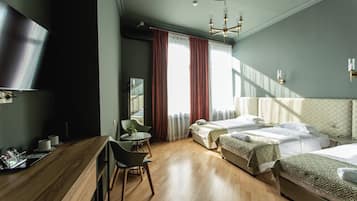 In-room safe, iron/ironing board, free WiFi